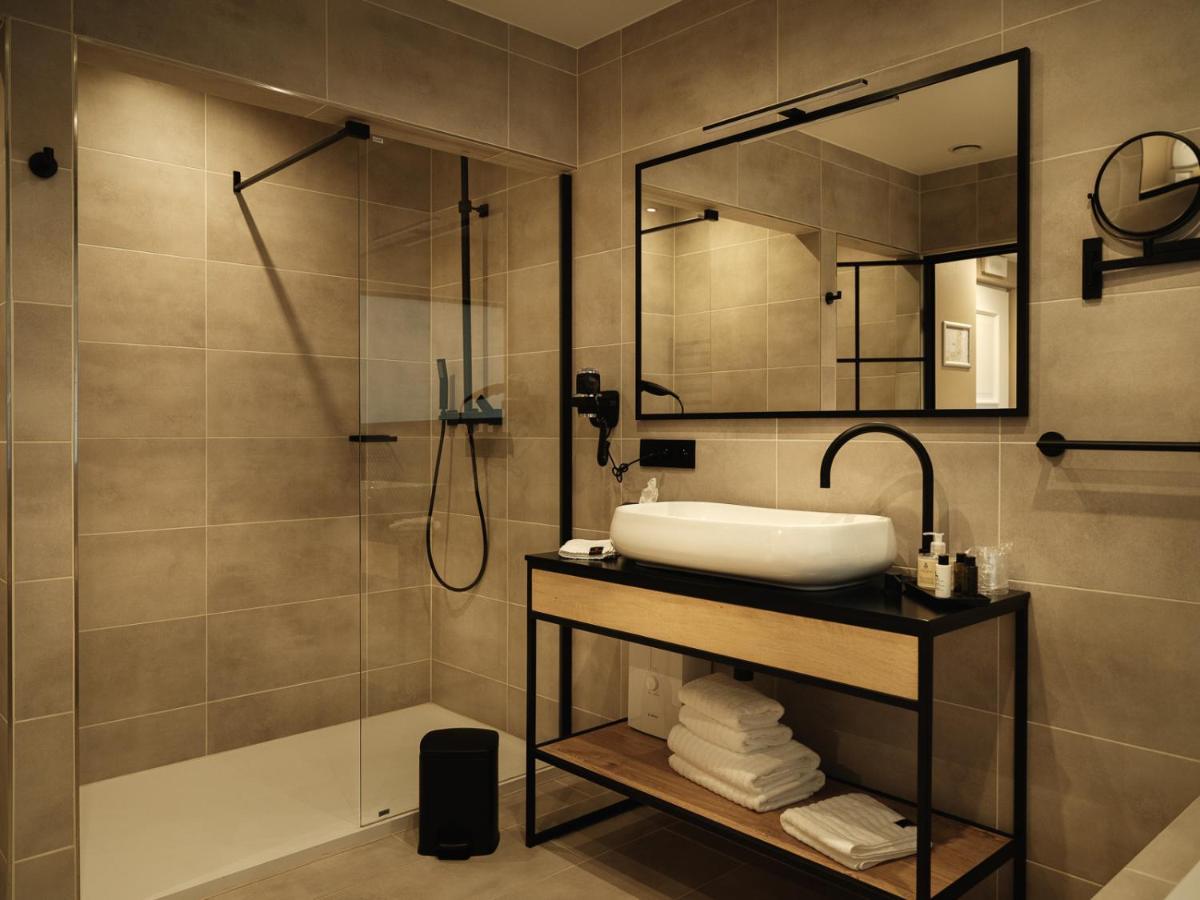 Hotel Ferme D'Ecavee Celles  Zewnętrze zdjęcie