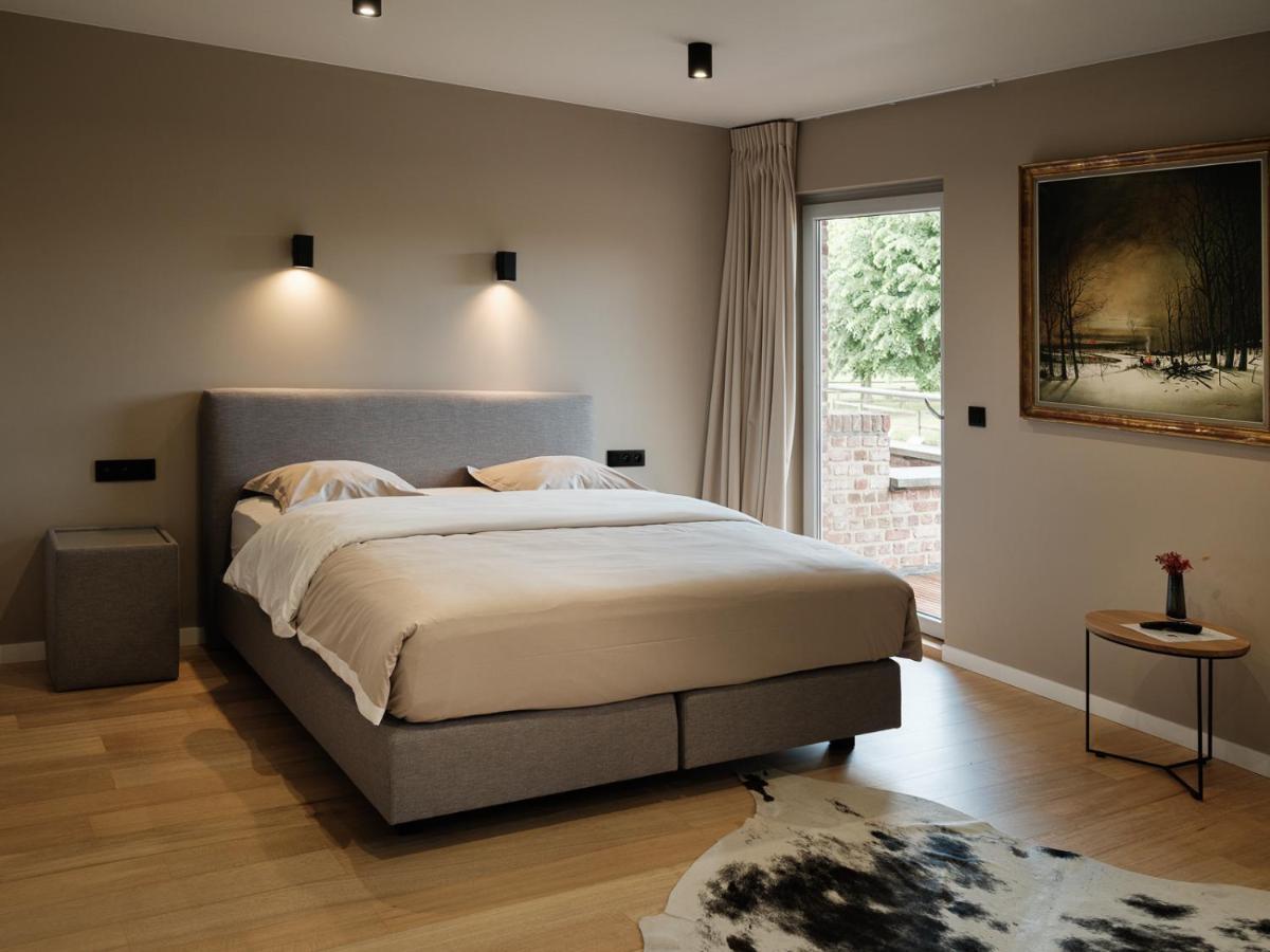 Hotel Ferme D'Ecavee Celles  Zewnętrze zdjęcie