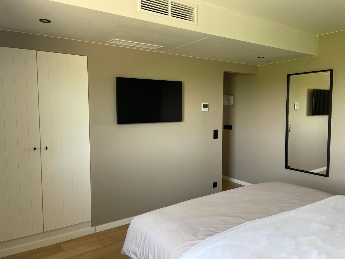 Hotel Ferme D'Ecavee Celles  Zewnętrze zdjęcie